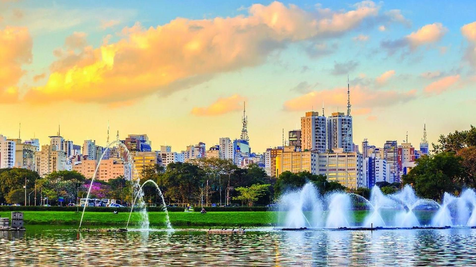 São Paulo à noite